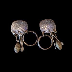 Oval Sterling Pendant Setting With Dangle Bale and Black Stone Unmarked